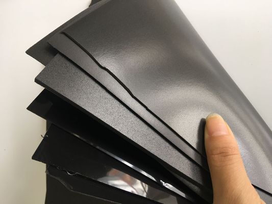 購入 微孔性のウレタン フォーム標準的なシリーズはL-24 3mmの細胞の泡を閉めた オンライン製造