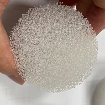 穿孔した白いフィルタースポンジ網ポリウレタンシリンダルの泡