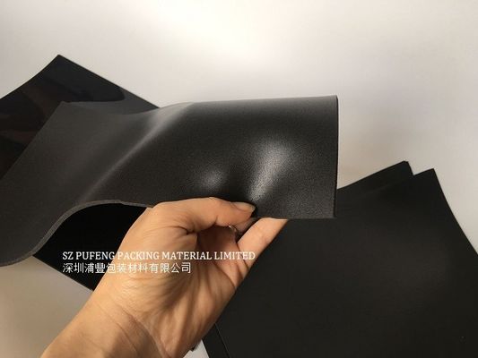 LED バックパッドのためのハードロジャースポリウレタン泡